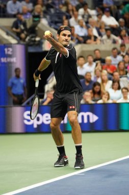 New York - 3 Eylül 2019: 20 kez Grand Slam şampiyonu İsviçreli Roger Federer, 2019 ABD Açık çeyrek final maçında Grigor Dimitrov ile New York'ta karşılaşacak