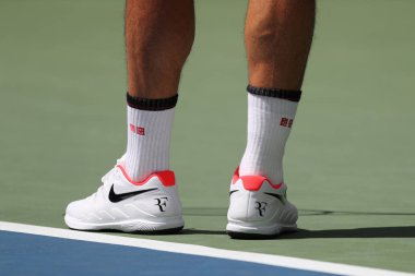 NEW YORK - Eylül 1, 2019 ABD Açık turu New York 'taki Ulusal Tenis Merkezi' nde oynanan 2019 ABD Açık turu boyunca İsviçre 'li Roger Federer özel Nike tenis ayakkabıları giyer.
