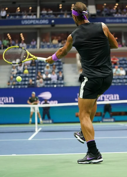 ニューヨーク 2019年8月27日 スペインの18時間グランドスラムチャンピオン ラファエル ナダルが2019年アメリカで活躍ニューヨークのビリー ジーン キング ナショナル テニスセンターで第1戦を開催 — ストック写真