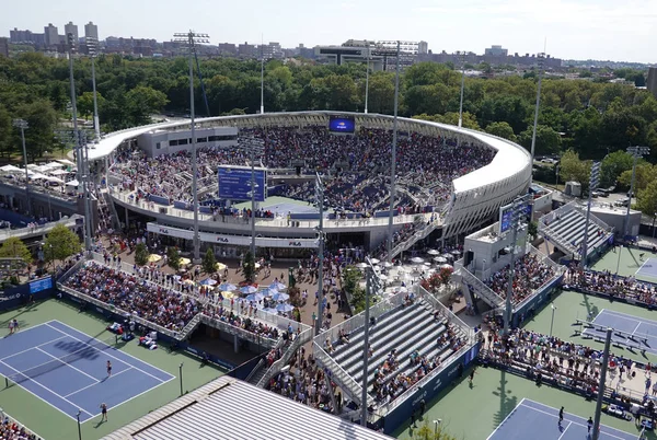ニューヨーク 2019年9月3日 ビリー ジーン キング国立テニスセンターのグランドスタンド スタジアム 2019年ニューヨーク オープンマッチ — ストック写真