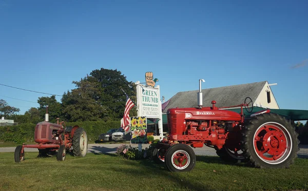 Watermolen New York September 2019 Oude Tractoren Bij Fruitkraam Long — Stockfoto