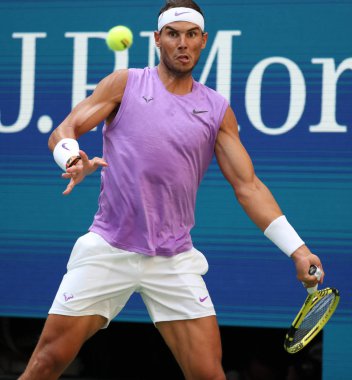 New York - 31 Ağustos 2019 Grand Slam şampiyonu İspanyol Rafael Nadal, New York 'taki Billie Jean King Ulusal Tenis Merkezi' nde oynanan 2019 US Open üçüncü tur karşılaşmasında