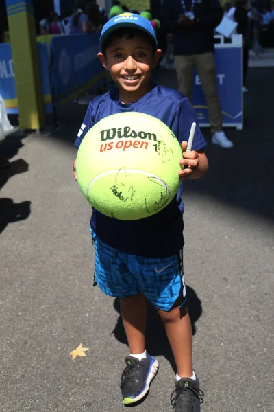 New York Août 2019 Jeune Fan Tennis Attente Autographes Billie — Photo