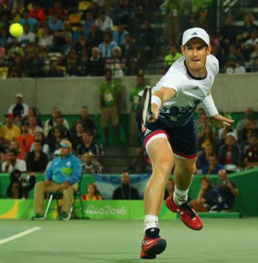 Rio De Janeiro, Brezilya - 14 Ağustos 2016: Olimpiyat şampiyonu Büyük Britanya Andy Murray, Rio 2016 Olimpiyat Tenis Merkezi 'nde oynanan erkekler tekler final maçında 