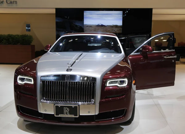 Nowy Jork Kwietnia 2014 Rolls Royce Ghost Series Luksusowy Samochód — Zdjęcie stockowe