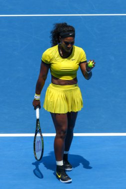 MELBOURNE, AUSTRALIA - 26 HAZİRAN 2016: 21 Grand Slam şampiyonu Serena Williams Melbourne 'daki Avustralya Açık tenis merkezinde oynanan Avustralya Açık 2016 çeyrek final maçında 