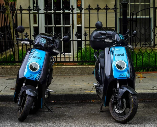 Brooklyn New York Května 2020 Scooter Sharing Service Revel Moped — Stock fotografie