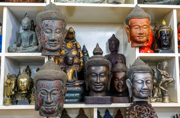 Siem Rip Cambodia November 2019 Local Souvenirs Display Siem Reap — Stock Photo, Image