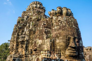 Bayon 'un ünlü yüzleri, Kamboçya' nın Angkor Thom 'daki en önemli tapınağı.