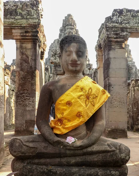 Posąg Bayon Najbardziej Znanej Świątyni Angkor Thom Kambodży — Zdjęcie stockowe