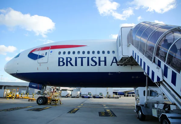 Лонгфорд Англия Сентября 2018 Года Самолет British Airways Взлетно Посадочной — стоковое фото