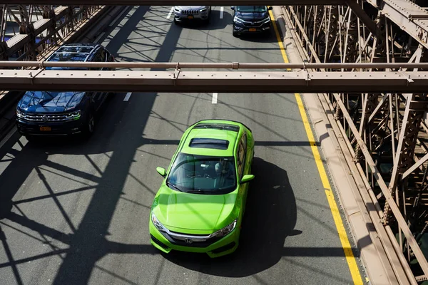 Nueva York Mayo 2020 Tráfico Puente Brooklyn Durante Bloqueo Pandémico —  Fotos de Stock