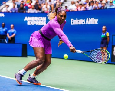 NEW YORK - 1 Eylül 2019: Grand Slam şampiyonu Serena Williams, Billie Jean King Ulusal Tenis Merkezi 'nde oynanan 2019 ABD Açık turu 16. 