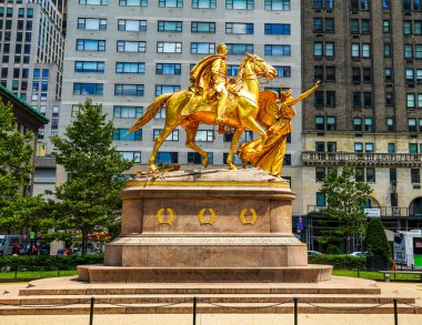 NEW YORK - 16 Temmuz 2020: Manhattan 'daki General Sherman Anıtı
