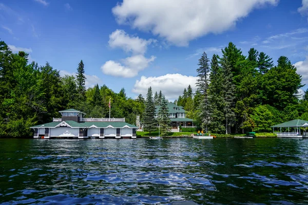 Lakid New York Adirondack Mountains Серпня 2020 Luxury Boathouse Lake — стокове фото