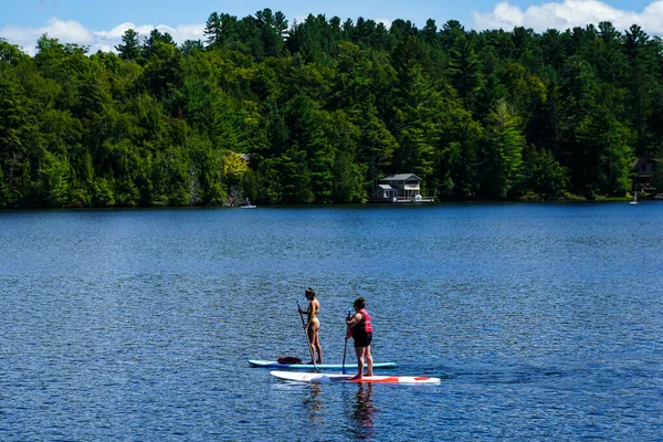 Lake Placid New York August 2020 Wassersportler Genießen Sommertag Mirror — Stockfoto