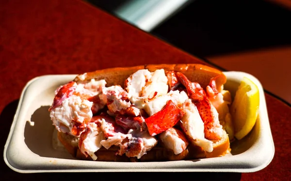 Lobster Roll Served Seafood Restaurant — Stock Photo, Image