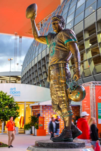 Miami Gardens Florida März 2019 Statue Hall Fame Dolphins Quarterback — Stockfoto