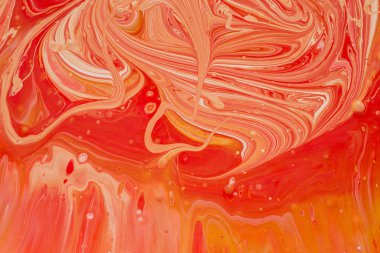 Farklı renklerde akrilik boya karıştırma. Marbleized.