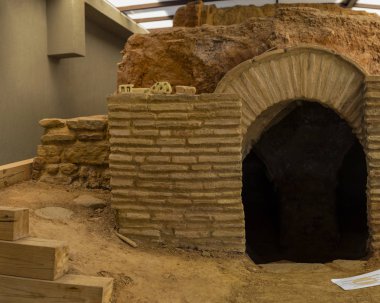 Fırın 6.yüzyılda seramik St John promontory Obzor şehir ve Byala - Bulgaristan arasında üzerinde oluşturmak için. Bir antika, eski fabrika.