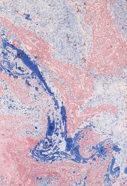 Kağıt üzerinde boya lekesi. Su sıçramalarına ve noktalar boya doku. Ebru - antik teknik çizim oryantal. Kaotik soyut organik tasarım. Marbleized.