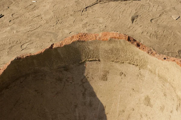 Kazı antik Yunan medeniyeti. Şaraphane Byala antik kale içinde. Şarap depoları 5. yy. Pithos.