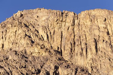Mısır. Mount Sinai gündoğumu sabah. (Mount Horeb, Gabal Musa, Moses Mount). Hac yeri ve ünlü turistik hedef.