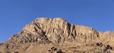 Mısır. Mount Sinai gündoğumu sabah. (Mount Horeb, Gabal Musa, Moses Mount). Hac yeri ve ünlü turistik hedef.