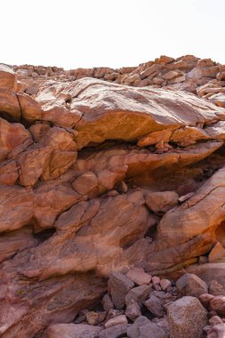 Renkli Kanyon, Sina yarımadasında bir kaya oluşumudur. Nuweiba, Mısır manzarası.