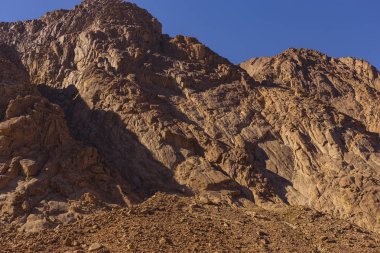 Mısır. Mount Sinai gündoğumu sabah. (Mount Horeb, Gabal Musa, Moses Mount). Hac yeri ve ünlü turistik hedef.