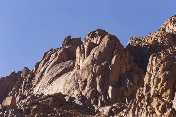 Mısır. Mount Sinai gündoğumu sabah. (Mount Horeb, Gabal Musa, Moses Mount). Hac yeri ve ünlü turistik hedef.