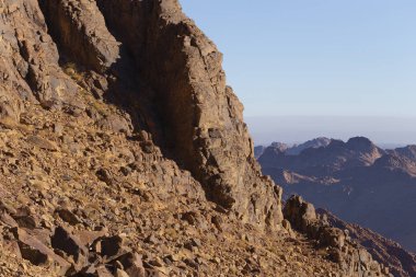 Mısır. Mount Sinai gündoğumu sabah. (Mount Horeb, Gabal Musa, Moses Mount). Hac yeri ve ünlü turistik hedef.