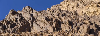 Mısır. Mount Sinai gündoğumu sabah. (Mount Horeb, Gabal Musa, Moses Mount). Hac yeri ve ünlü turistik hedef.