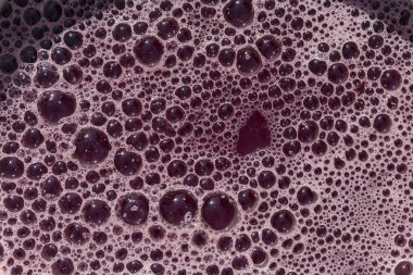 Şarap malzemesi, üzüm suyu - mutlaka, stum, maun. Moldova 'da şarap üretim teknolojisi. Şarap yapma geleneği. Eski üzüm işleme geleneği..