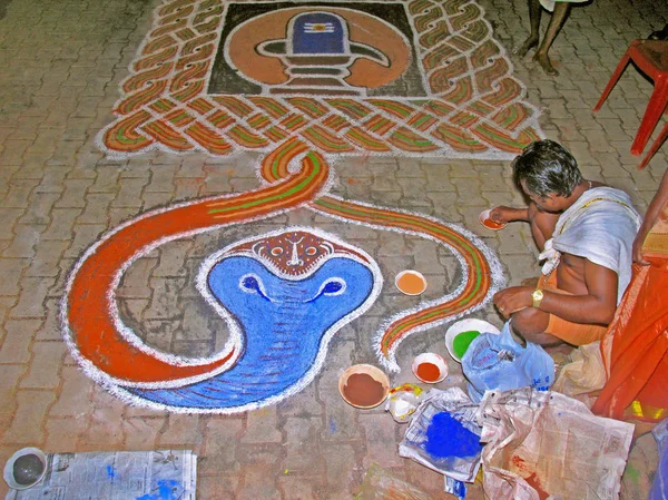 Colorido Rangoli Serpiente Kerala India — Foto de Stock