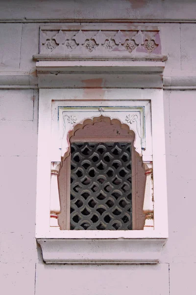 Window details at Someshwar Temple — Stock Photo, Image