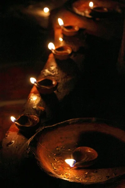火焰，传统 Diya，马哈拉施特拉，印度 — 图库照片