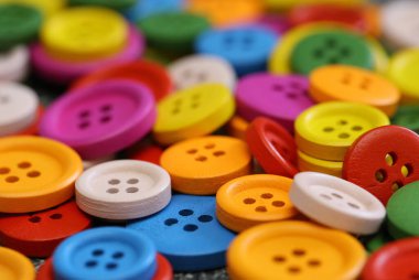 Renkli düğmeler, çok sayıda, yakın plan