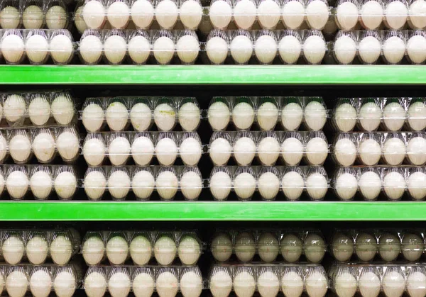 Ovos Caixas Prateleira Mercado Venda — Fotografia de Stock