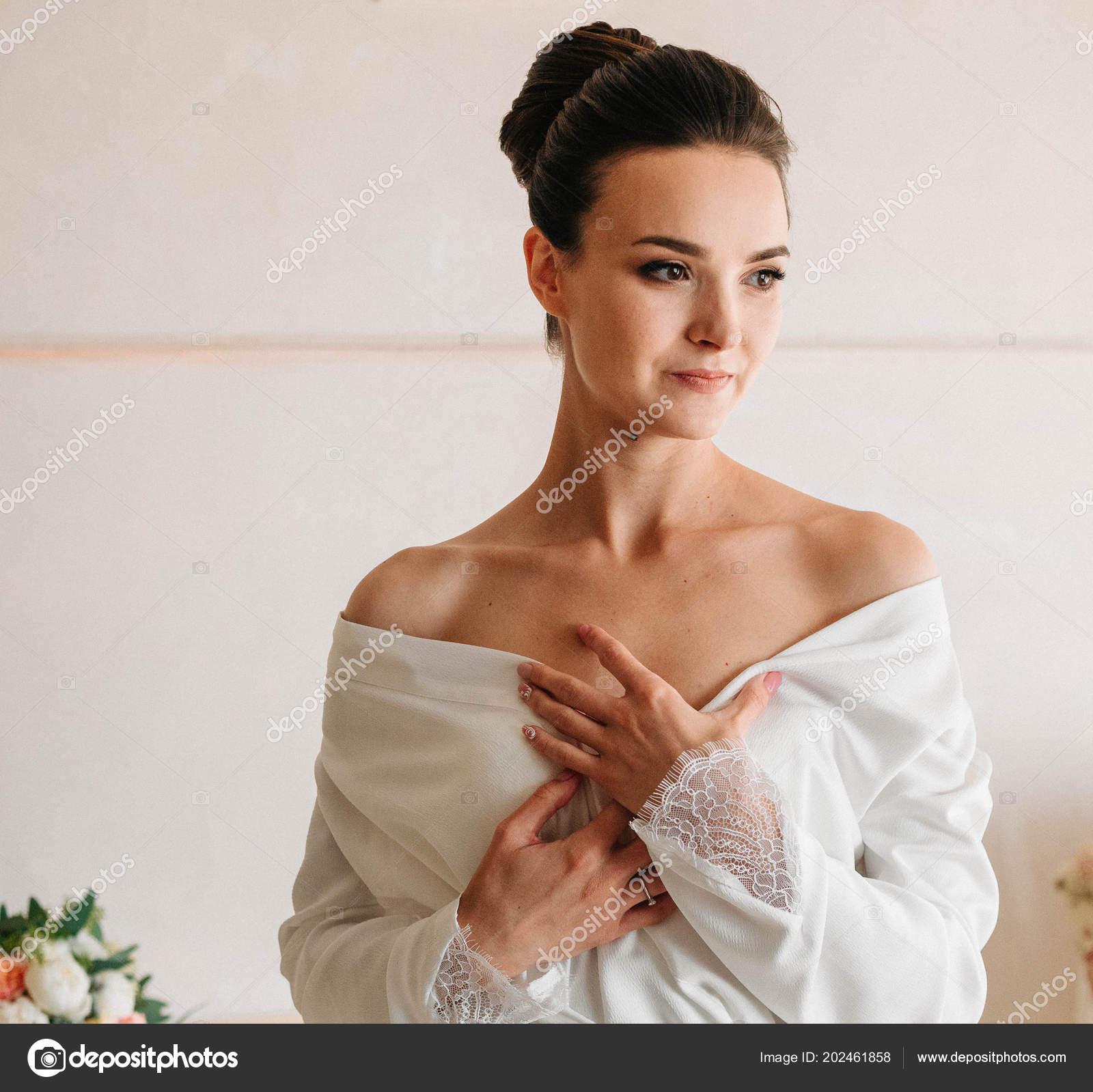 a girl open her dress