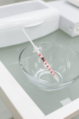 şırınga sağlık odası tank cam analizi prosedürü