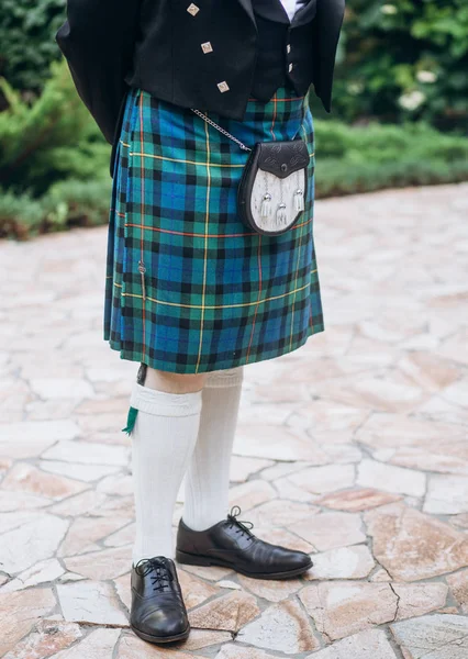 İskoç kilt erkekler geleneksel vintage giyim aksesuarları