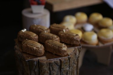 gıda mezeler büfe lezzetli tatlılar şenlikli parti