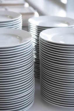 grup tabakları beyaz masa yemek restoran hizmet