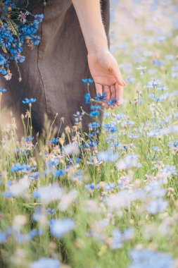 hamile kadın duyarlılık sağlık tarla çiçekleri dışında