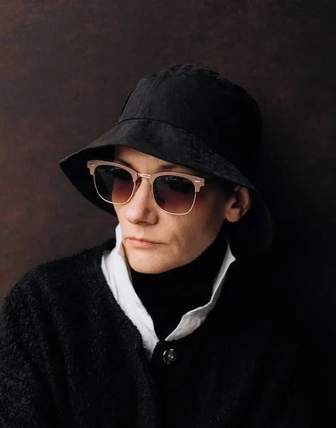 Estilo Vida Moda Hipster Estação Primavera Outono Mulher Chapéu Óculos — Fotografia de Stock