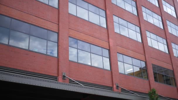 Establishing Shot Red Bricked Factory Building Urban Area Alt — Stock Video