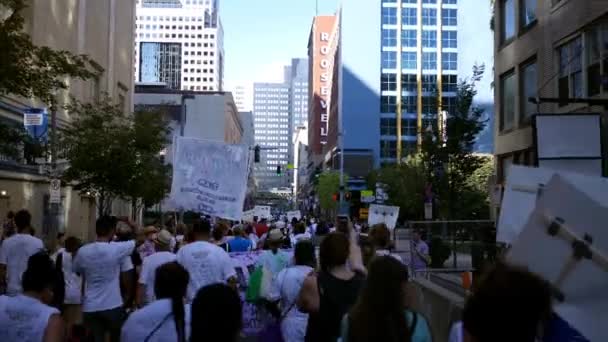 Pittsburgh Eylül 2018 Yaklaşık Üçüncü Yıllık Pittsburgh Kurtarma Yürüyüş — Stok video
