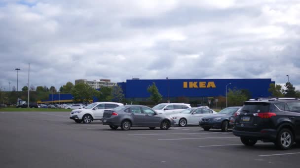 Pittsburgh Circa Oktober 2018 Sköt Långt Ett Ikea Varuhus — Stockvideo