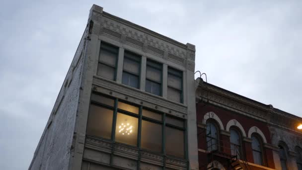 Estabelecendo Tiro Condomínio Contemporâneo Com Luz Lustre Moderno Janelas — Vídeo de Stock